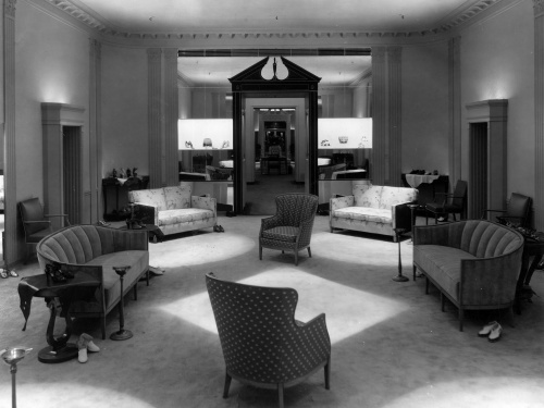 Saks Fifth Avenue, Beverly Hills, 1938